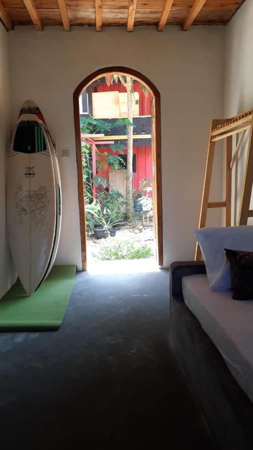Rumah Nalu Surf Camp Krui المظهر الخارجي الصورة