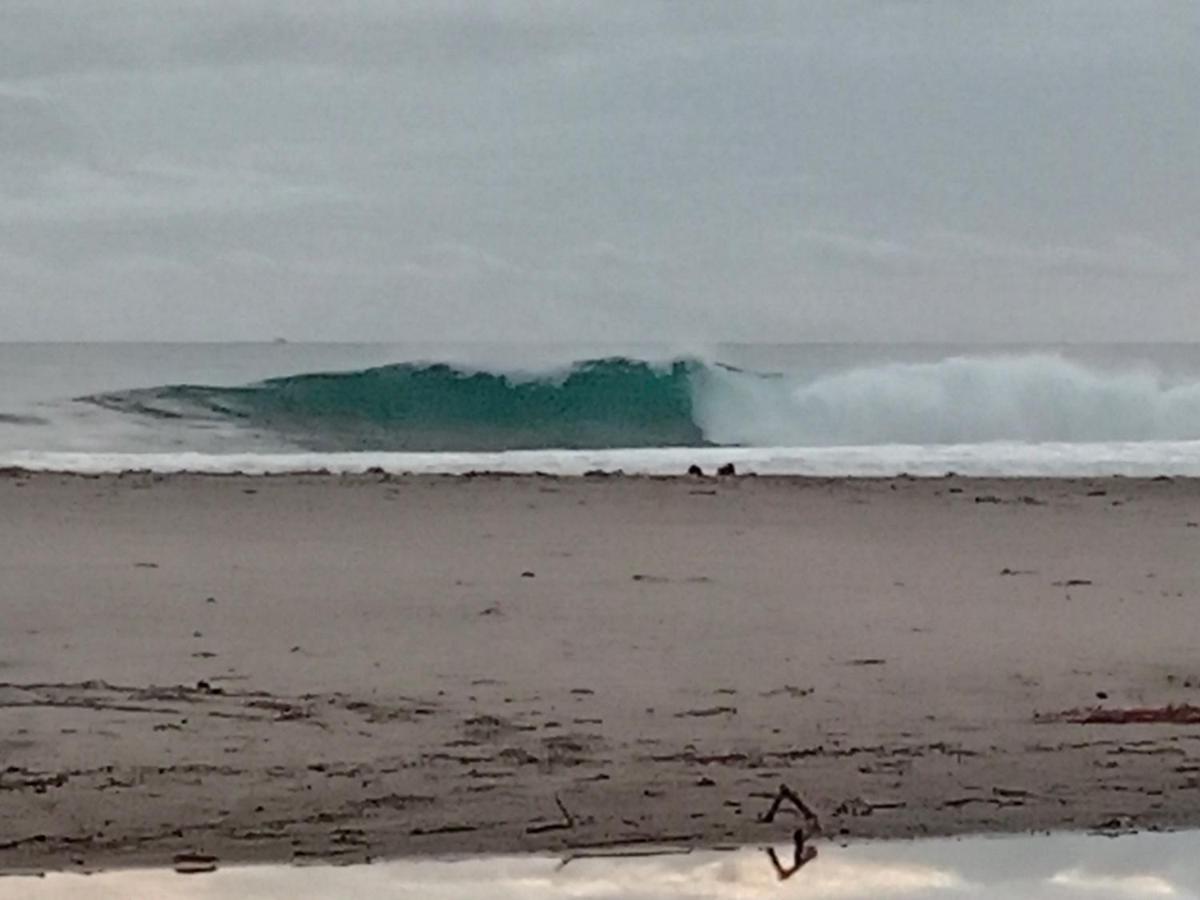 Rumah Nalu Surf Camp Krui المظهر الخارجي الصورة