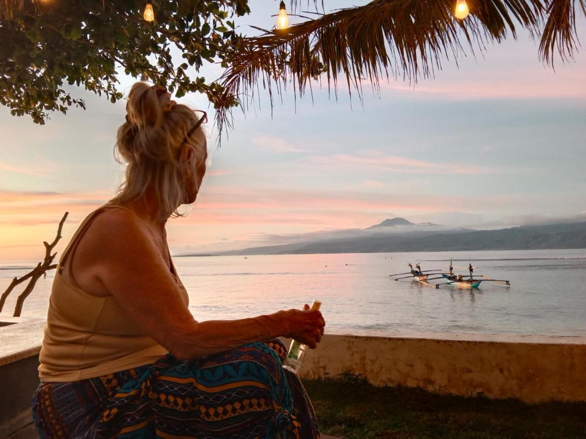 Rumah Nalu Surf Camp Krui المظهر الخارجي الصورة