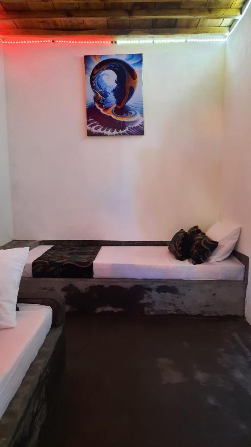Rumah Nalu Surf Camp Krui المظهر الخارجي الصورة