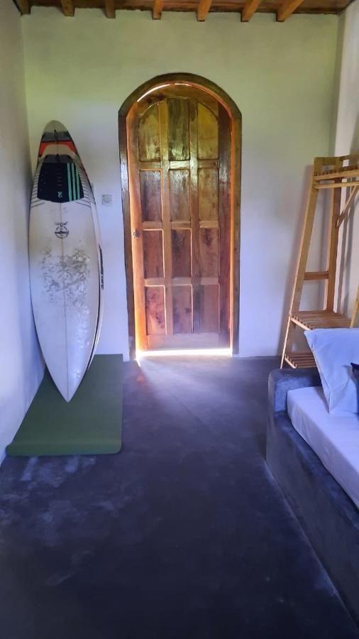 Rumah Nalu Surf Camp Krui المظهر الخارجي الصورة