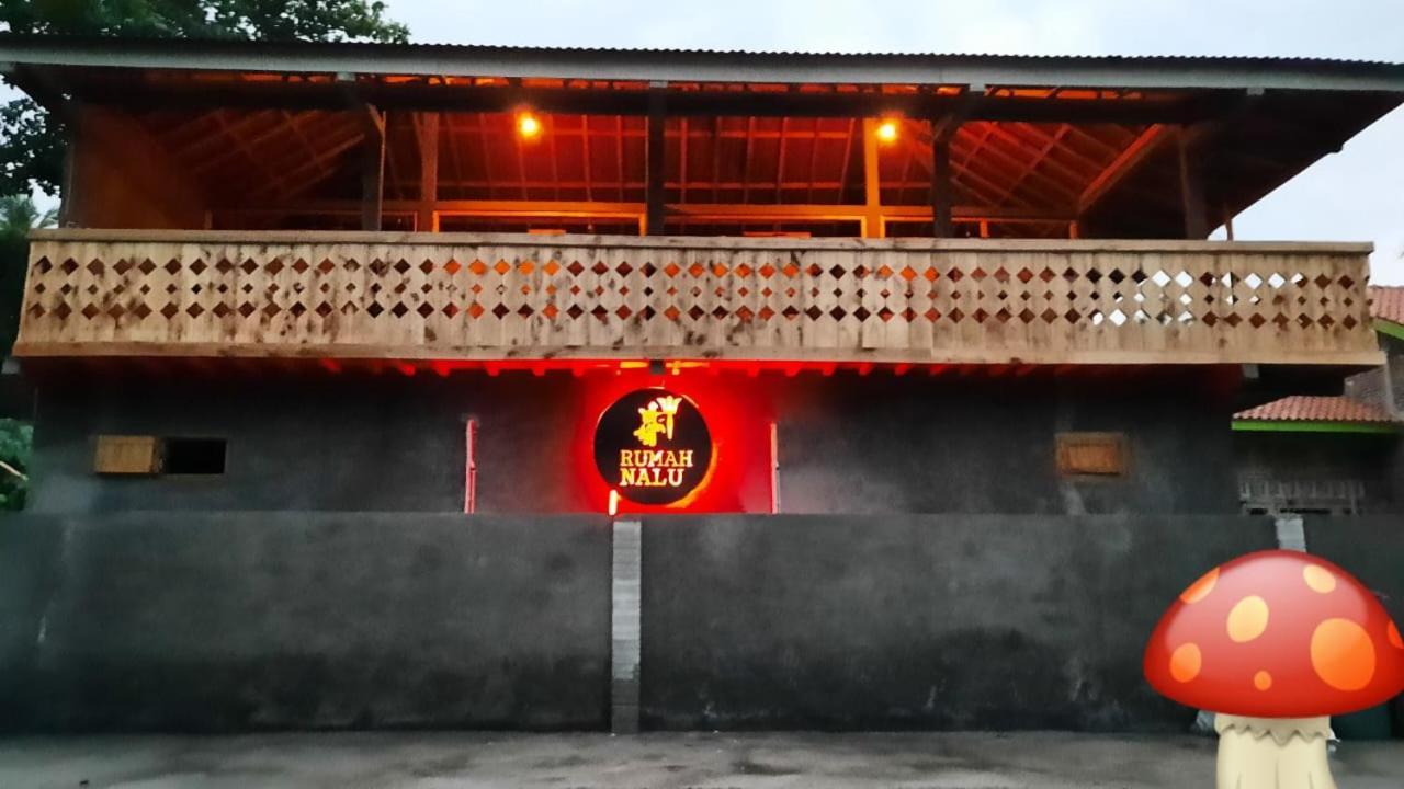 Rumah Nalu Surf Camp Krui المظهر الخارجي الصورة